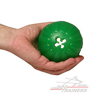 כדור לעיסה דיספנסר חטיפים לגזעי כלבים גדולים